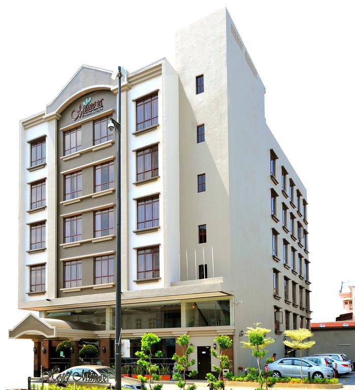 Hotel Mimosa Малакка Экстерьер фото